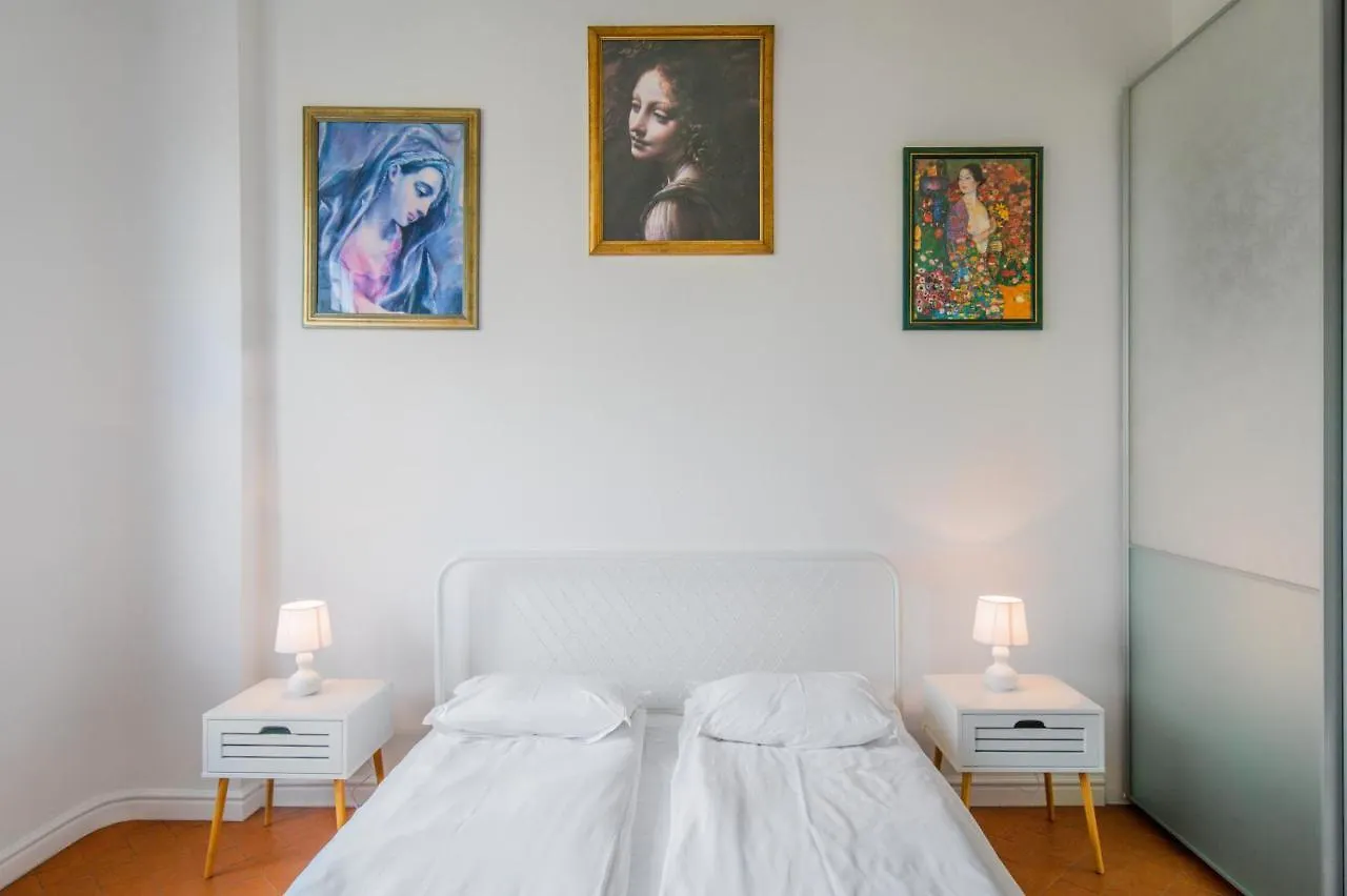 Majestic 1Bd Near Nevsky Cathedral With Balcony Apartment Sofia